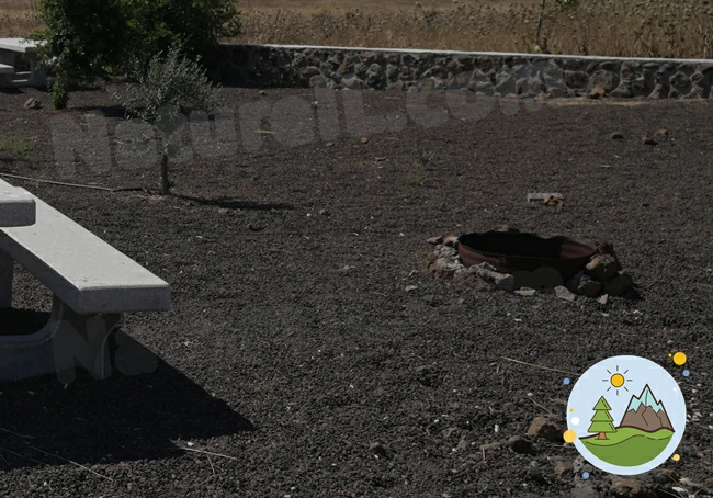 חבית להדלקת אש בחניון לילה מצפה נחמה - אתר הטבע הישראלי