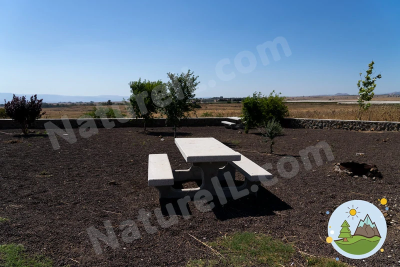 חניון לילה מצפה נחמה - אתר הטבע הישראלי